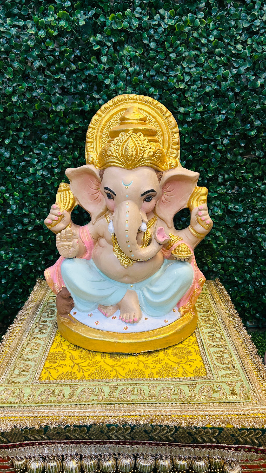 Beautiful Ganesha idol for home and office decor