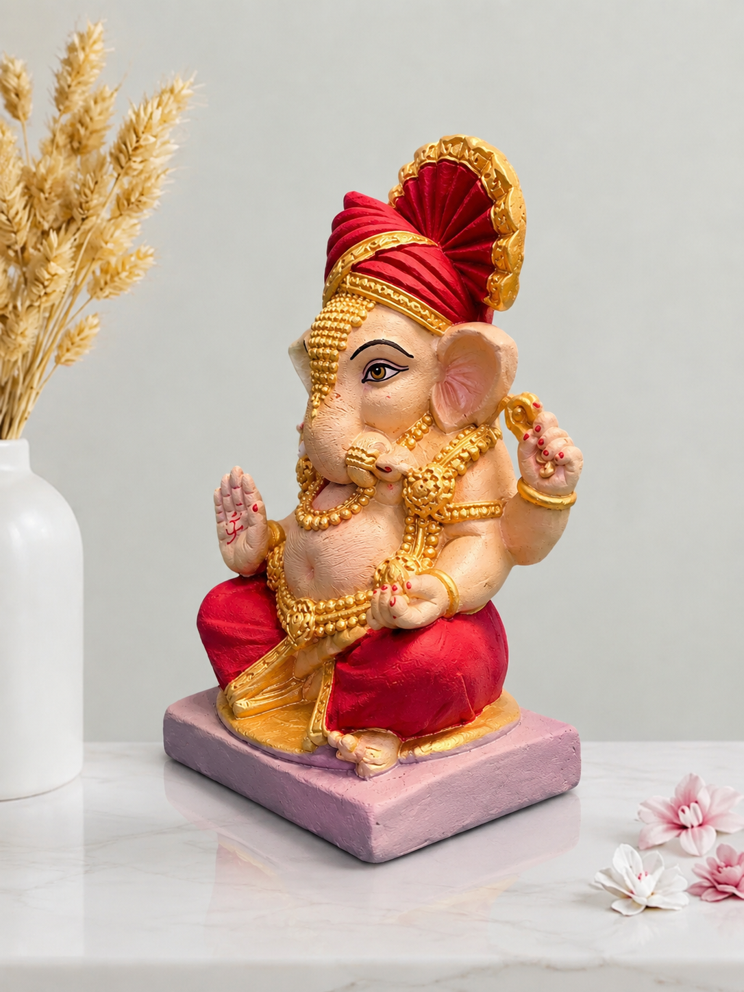 Eco-Friendly Ganpati Idol with Pink Pheta & Royal Attire