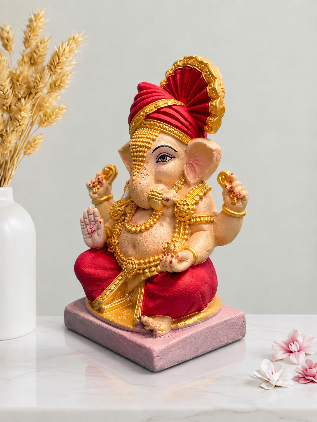 Eco-Friendly Ganpati Idol with Pink Pheta & Royal Attire